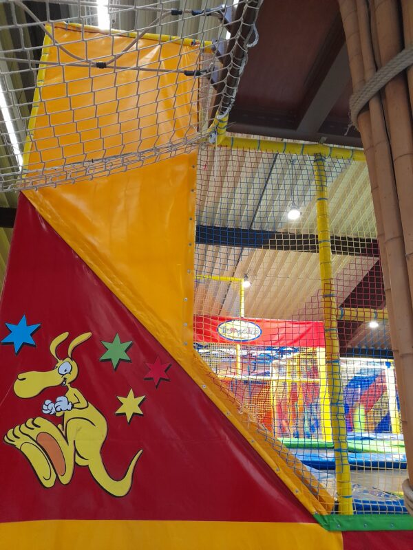 Go Bungy Jumping at Trampolino Indoor Playground in Hilden? - lyonessandcub